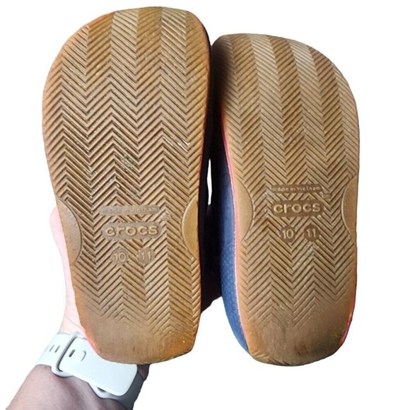 Crocs Retro Classic Clog Gum Sole Navy Blue Red  Size 10 11 - Picture 9 of 11